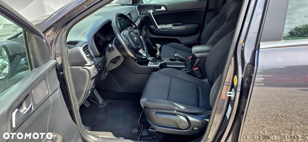 Kia Sportage 1.7 CRDI 2WD Dream-Team Edition - 17