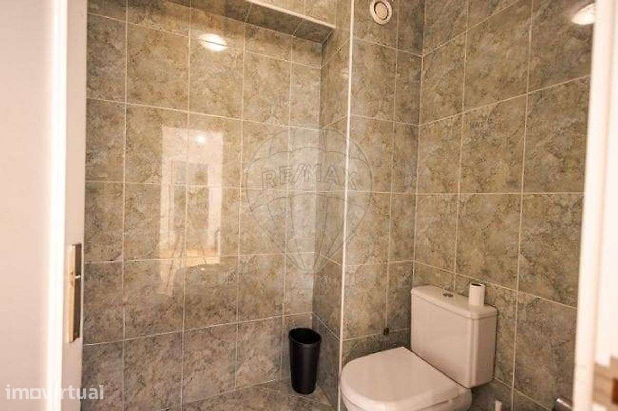 Apartamento T1 para arrendamento - Grande imagem: 2/5