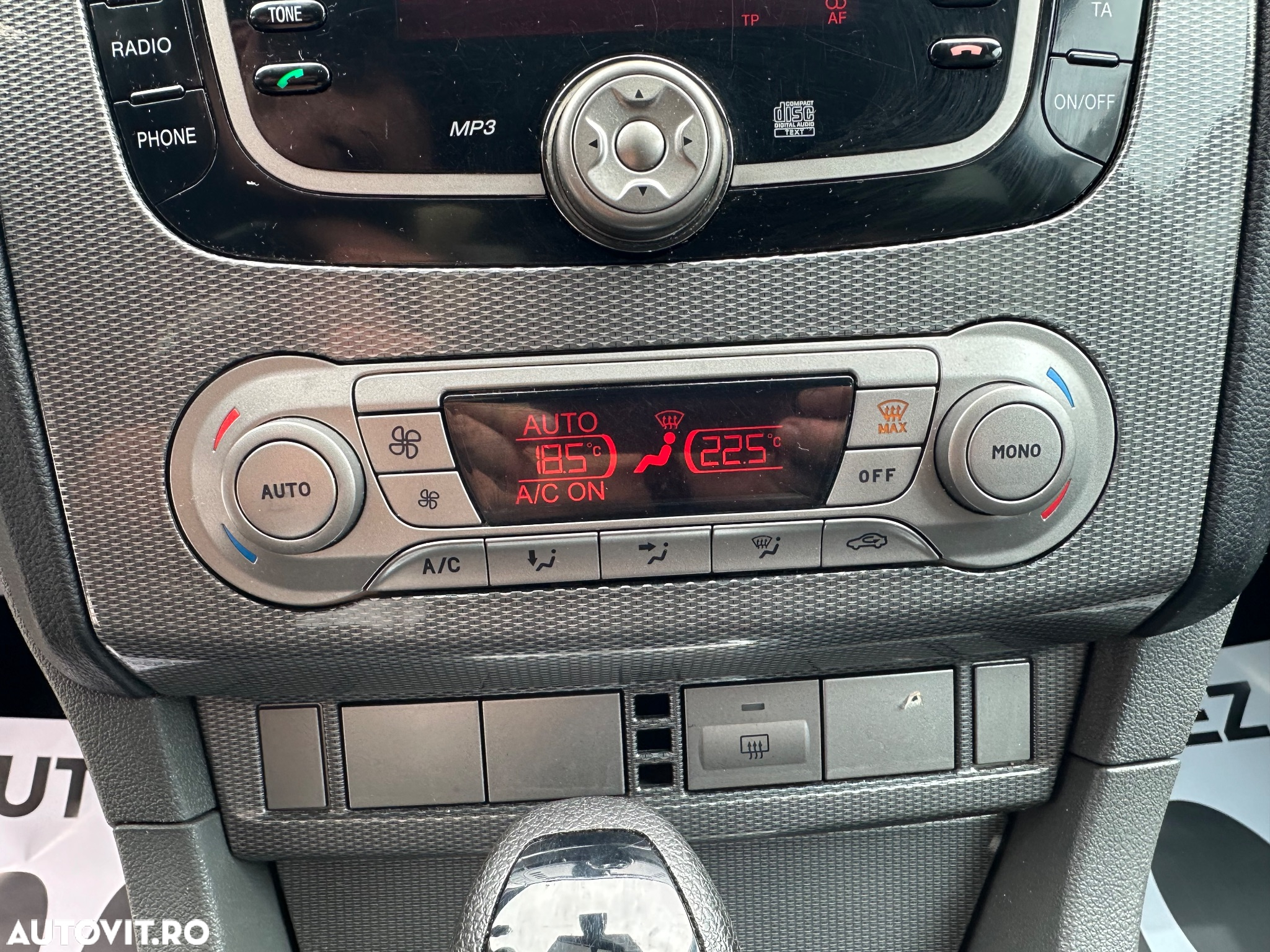 Ford Focus - 23