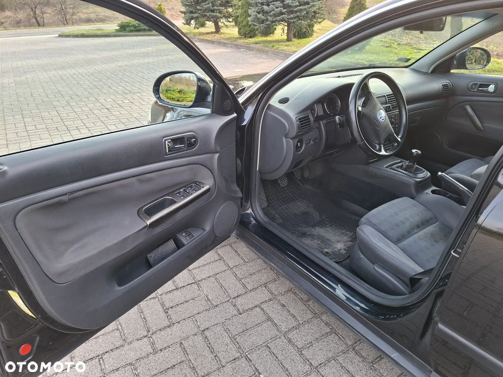 Volkswagen Passat 2.0 Highline - 8