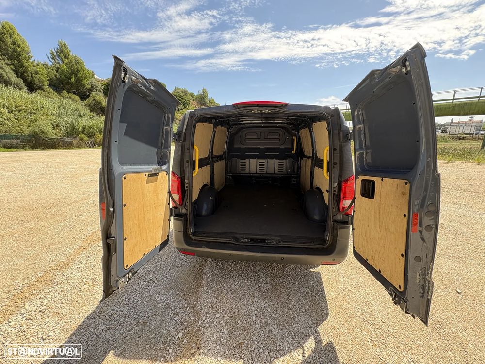 Mercedes-Benz Vito - 11