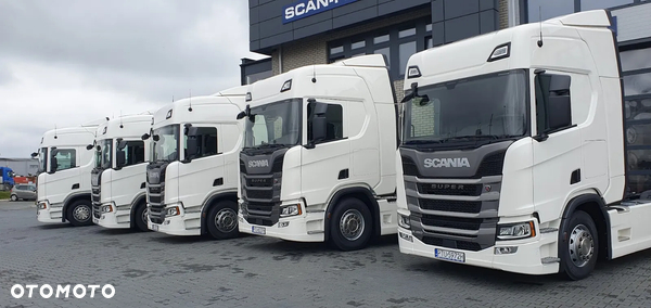Scania R460