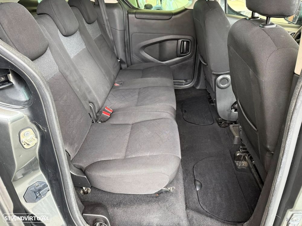 Peugeot Partner 1.6 BlueHDi Style - 13