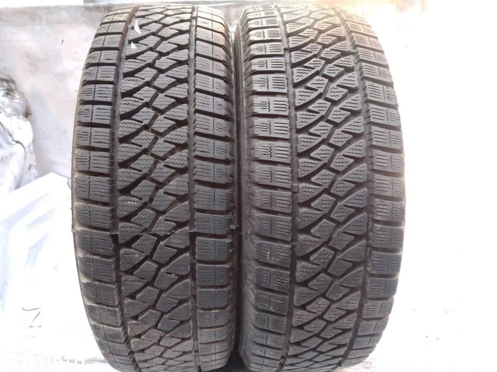 Bridgestone Blizzak W810 225/65 R16C 112/110R 2021 2022 8mm - 1