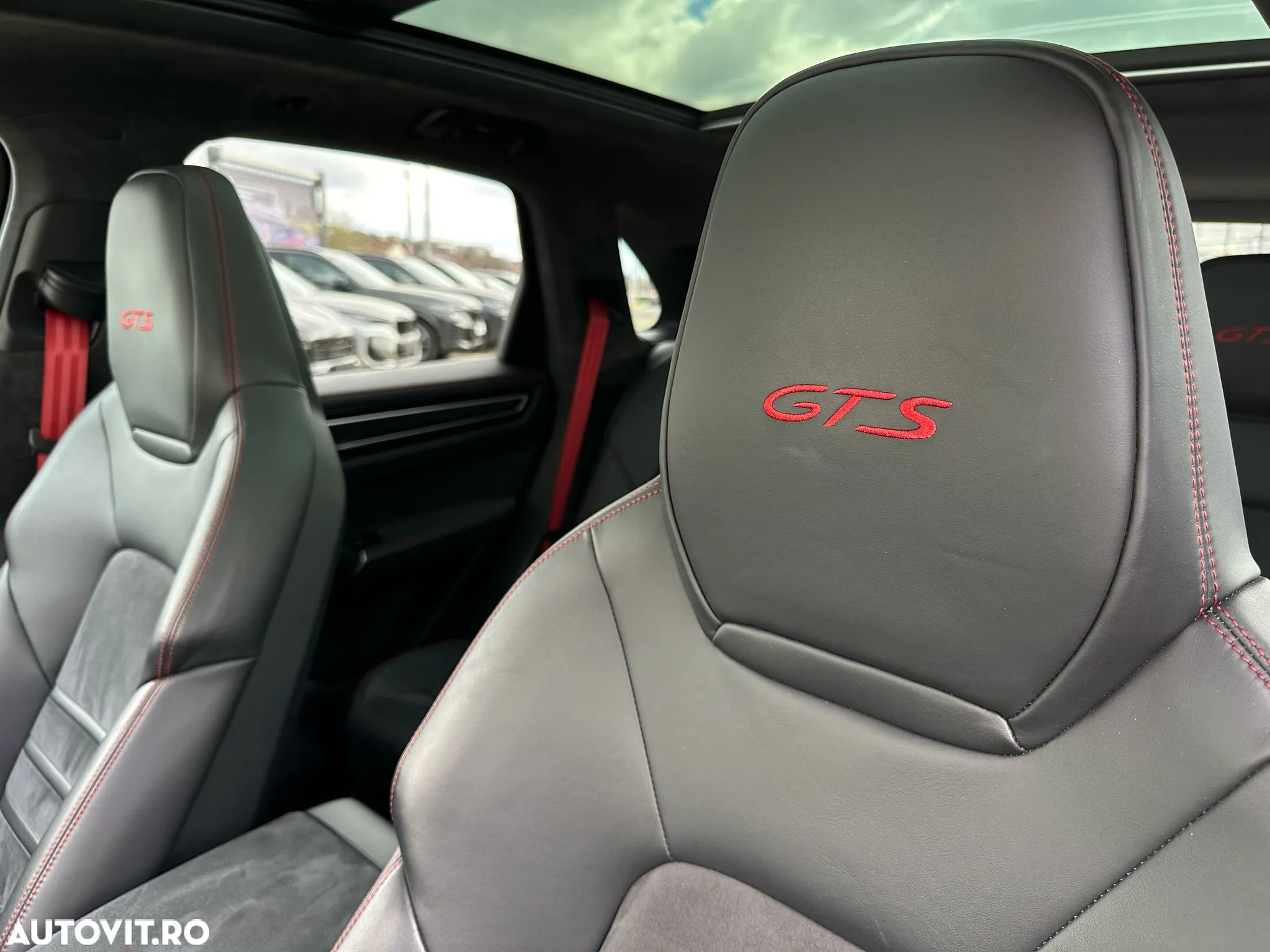Porsche Cayenne - 15