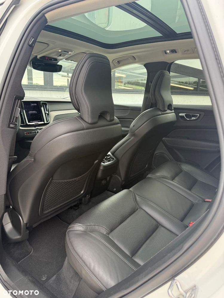 Volvo XC 60 B4 D Geartronic Inscription - 25