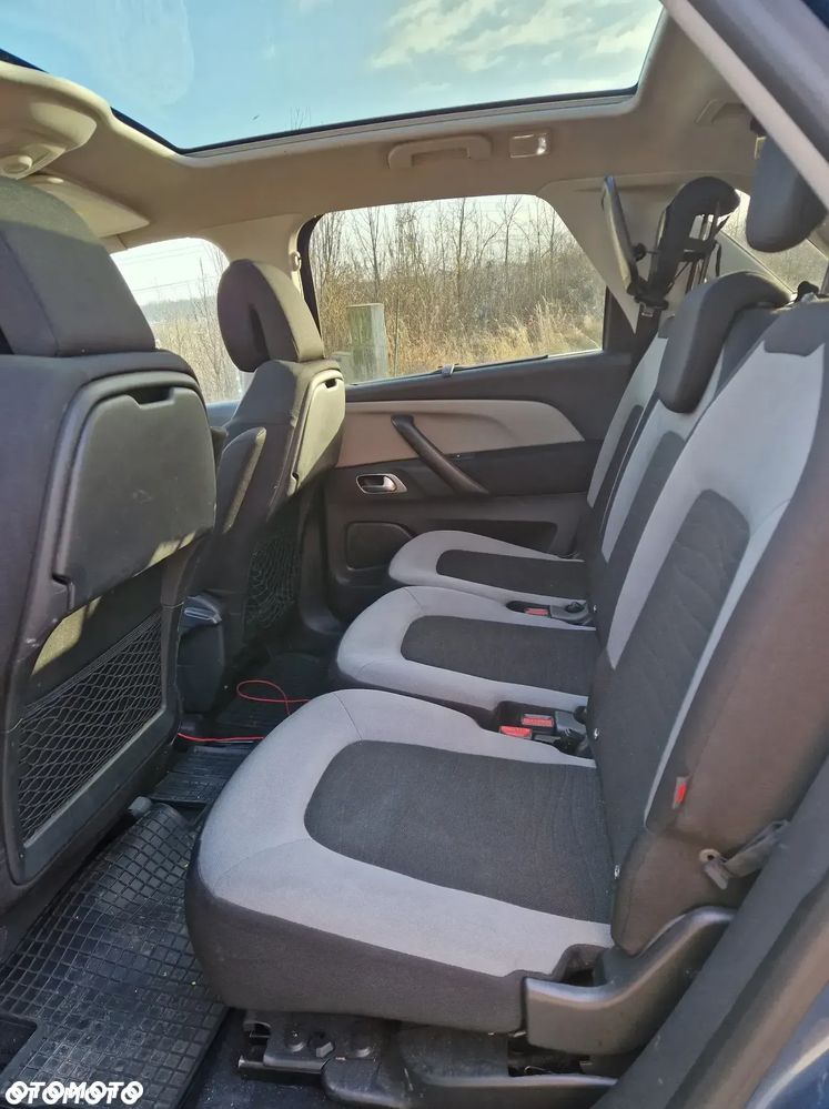 Citroën C4 Picasso - 12