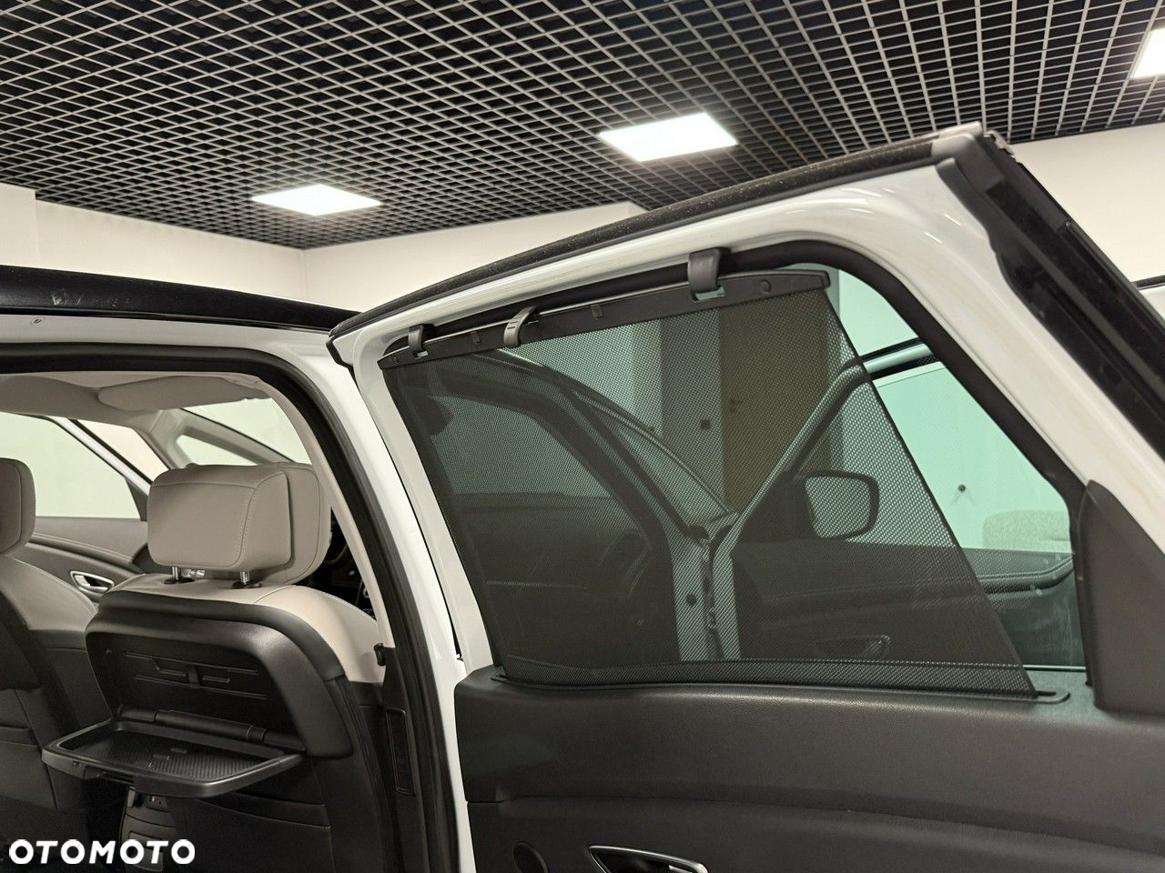 Renault Scenic ENERGY dCi 130 INITIALE PARIS - 41