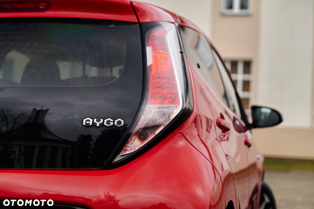 Toyota Aygo x-play Edition S+ - 21