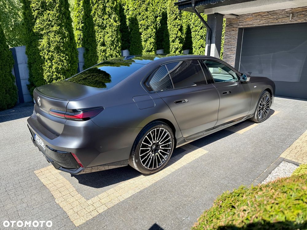 BMW Seria 7 740d xDrive mHEV sport - 8