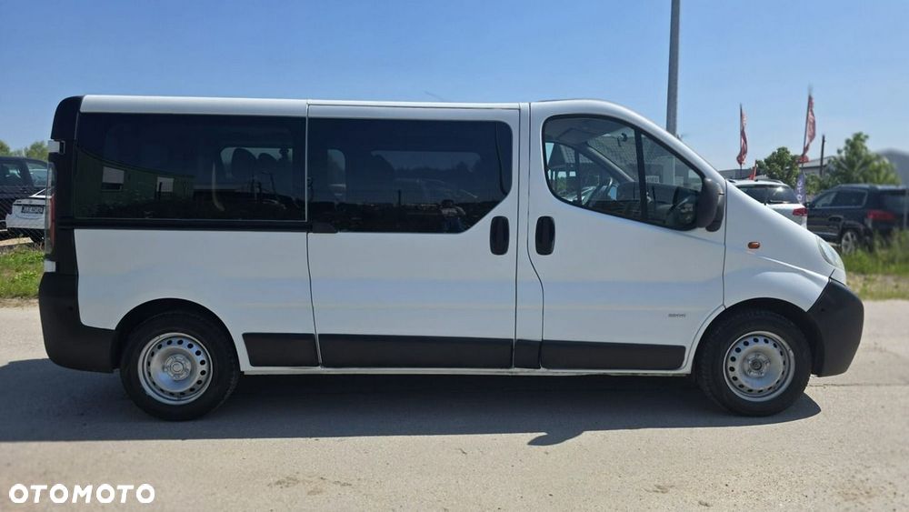 Opel Vivaro - 6