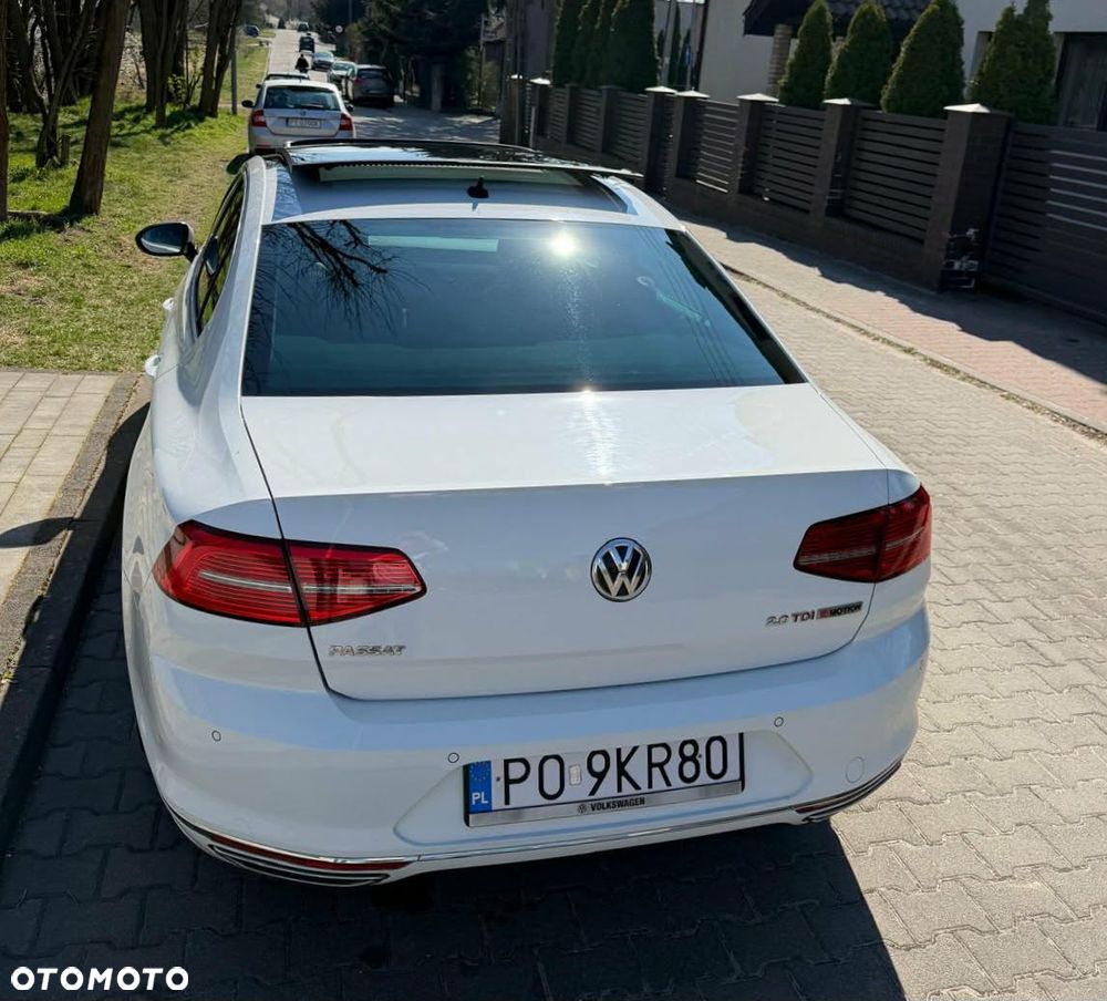 Volkswagen Passat - 6