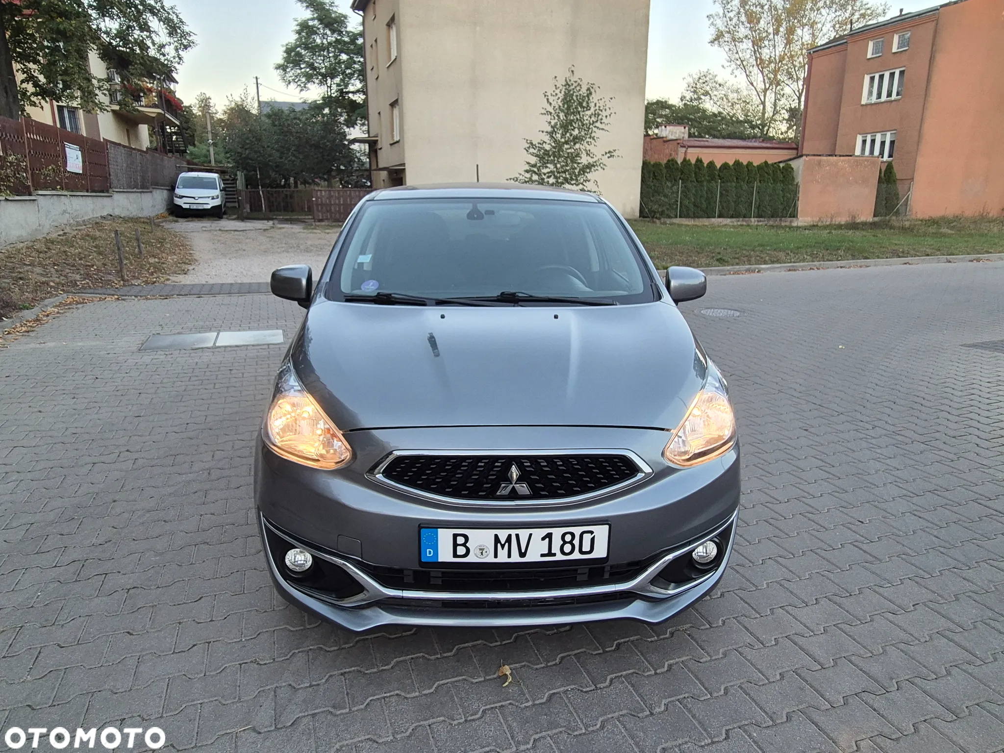 Mitsubishi Space Star 1.2 Clear Tec Color - 9