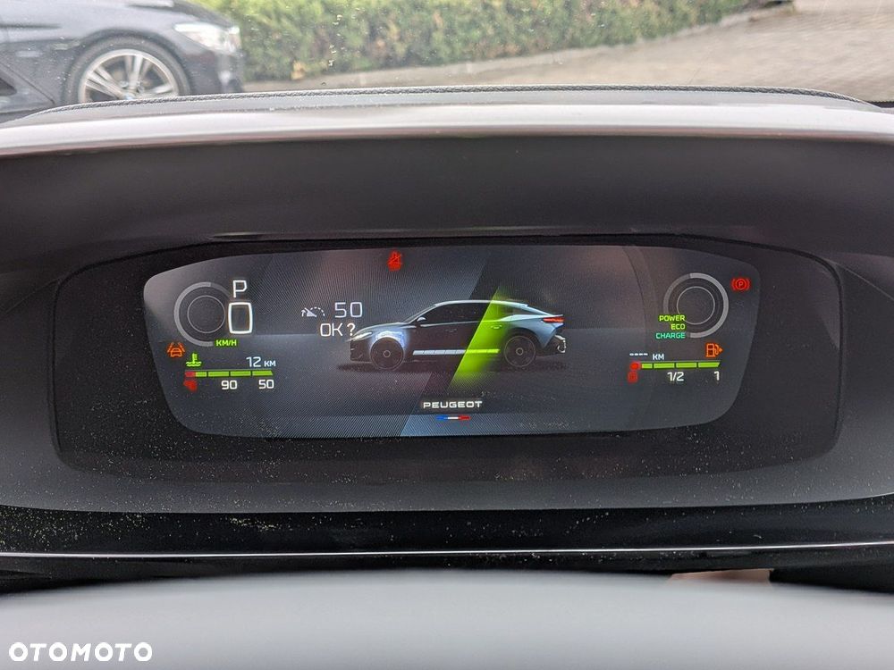 Peugeot 408 - 22
