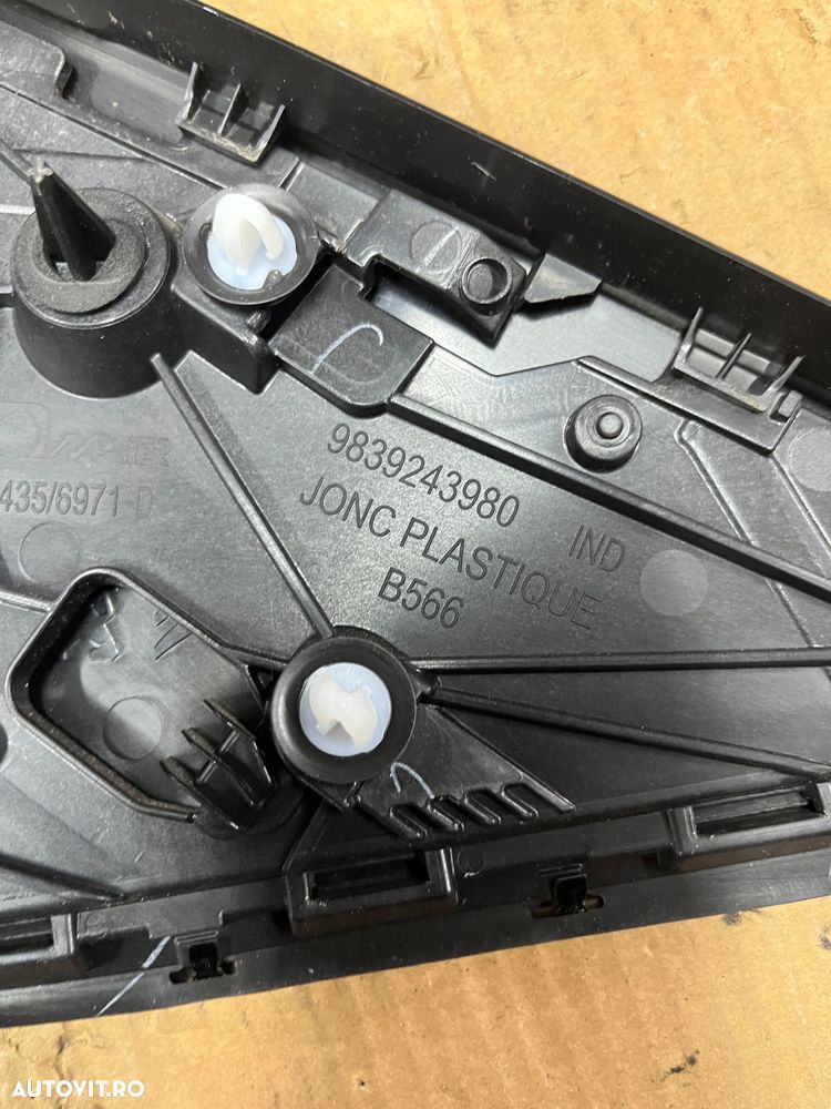 Ornamente aripa spate Peugeot 2008 2019 - 4