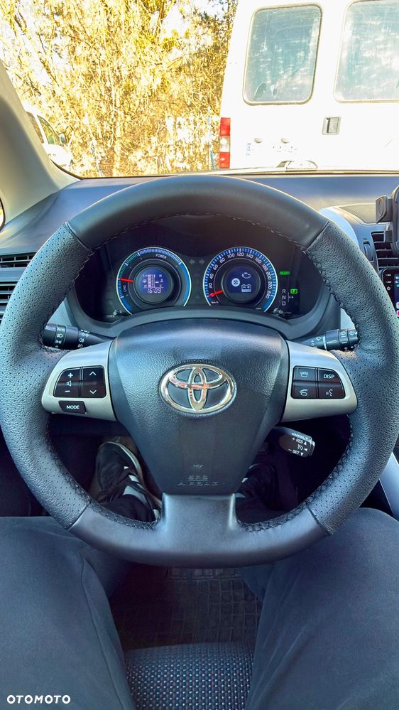 Toyota Auris 1.8 HSD Prestige NAVI - 14