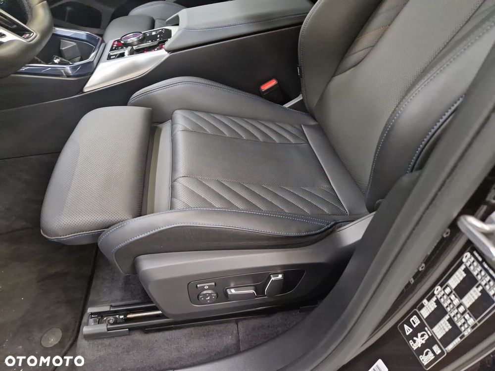 BMW X3 xDrive20d mHEV - 14