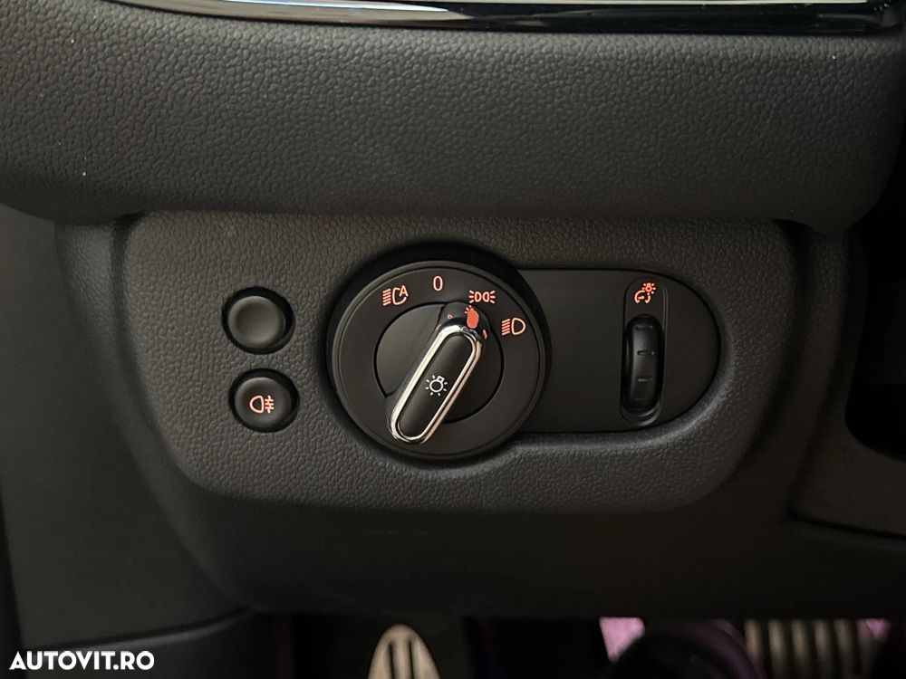 Mini Clubman Cooper S ALL4 AT - 16
