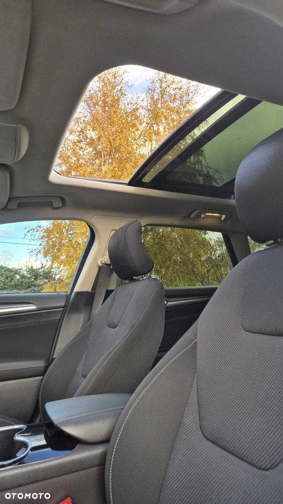 Ford Mondeo - 8