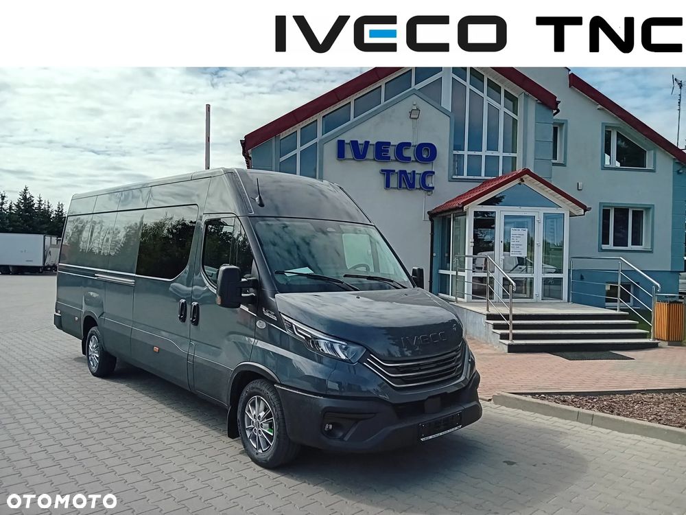 Iveco Daily L4H2 3.0 180KM Automat Hi-Matic Brygadowy 7 osób - 1