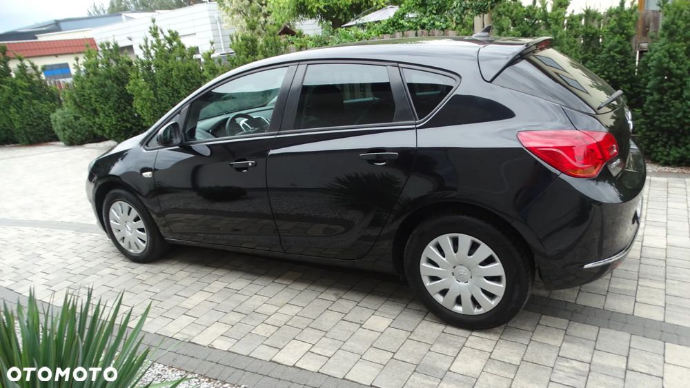 Opel Astra 1.4 Turbo Innovation - 8