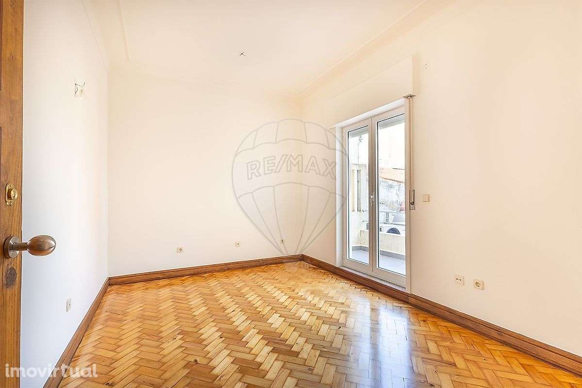 Escritório  para arrendamento - Grande imagem: 5/8