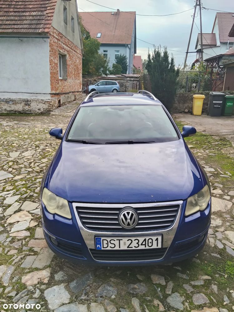 Volkswagen Passat 1.9 TDI Comfortline - 4