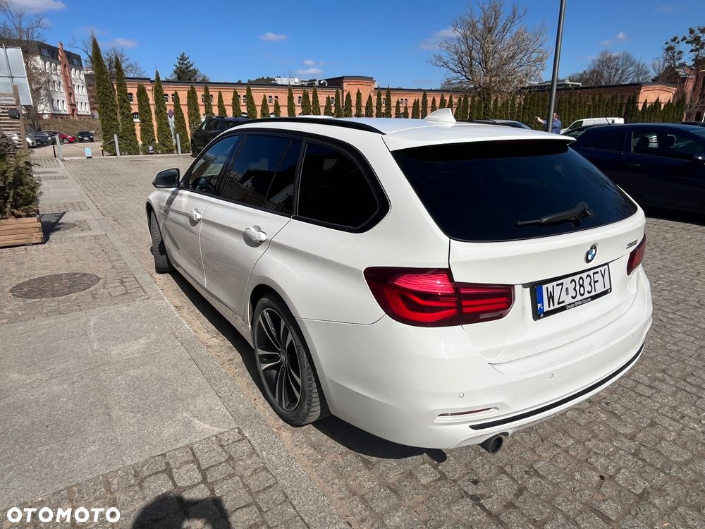 BMW Seria 3 318i Sport Line - 16