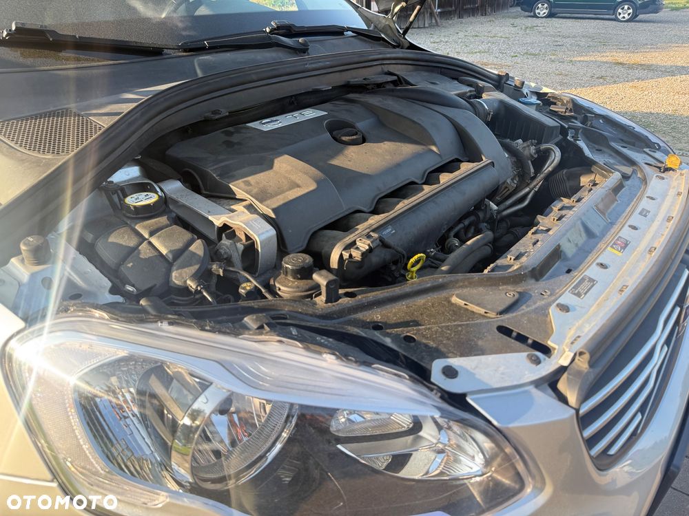 Volvo XC 60 T6 AWD Momentum - 17