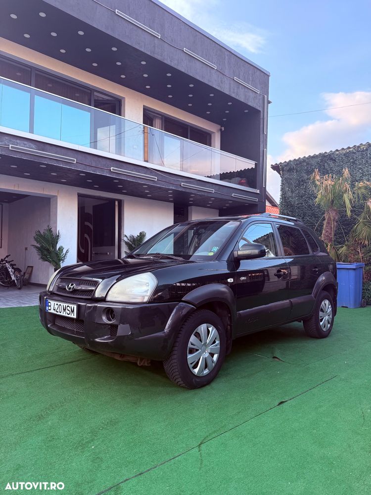 Hyundai Tucson 2.0 CRDI VGT 4WD - 2