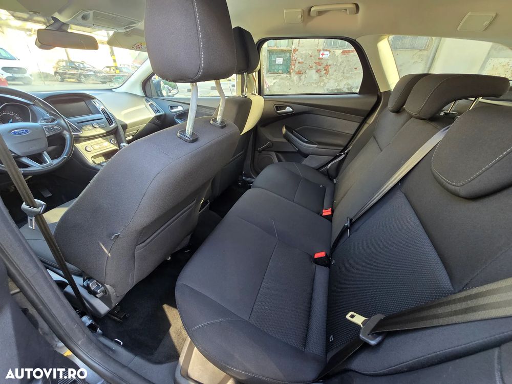 Ford Focus 1.5 TDCi DPF Start-Stopp-System Trend - 8