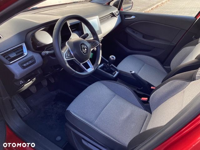 Renault Clio 1.0 TCe Evolution - 17