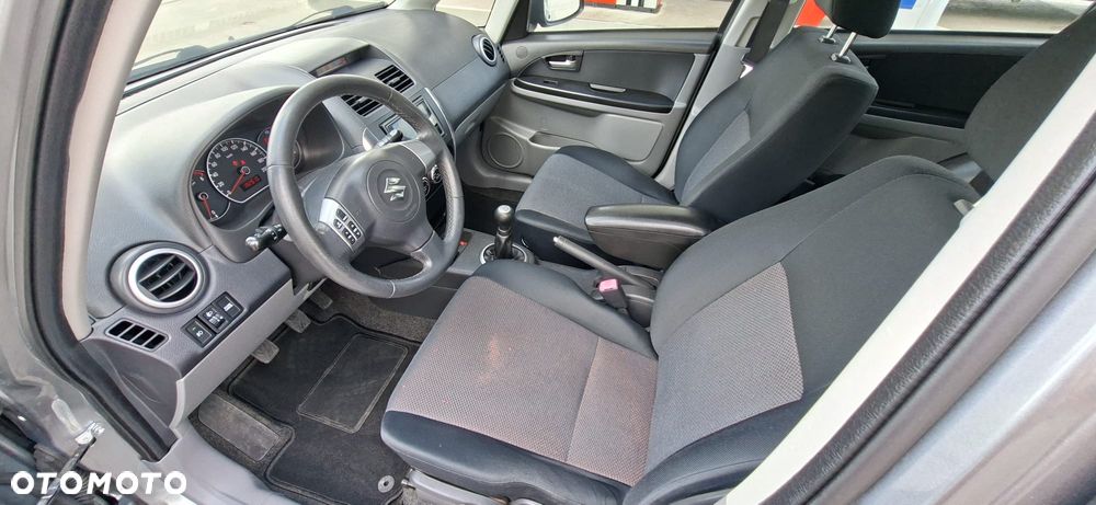 Suzuki SX4 1.6 VVT 4x2 Comfort - 7