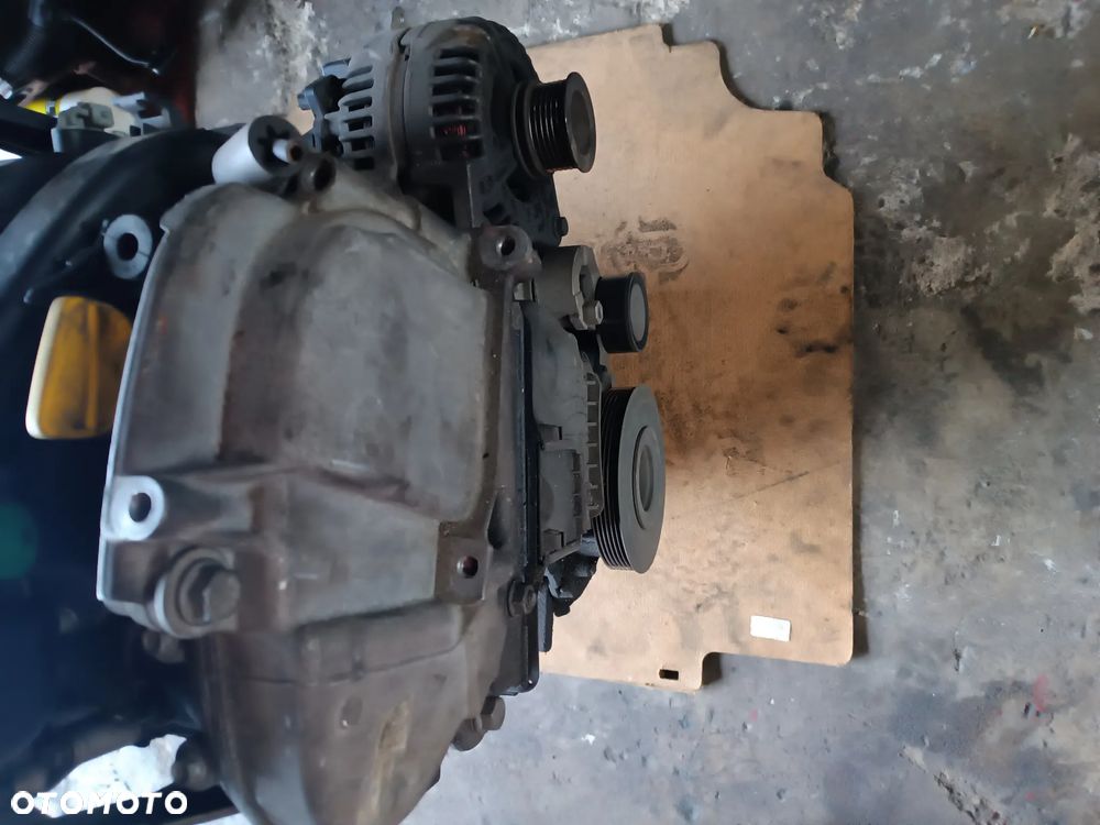 SILNIK 1.6 16V K4M801 CLIO III DACIA KOMPLETNY K4MC801 KOMPLETNY 141 TYŚ KM - 4