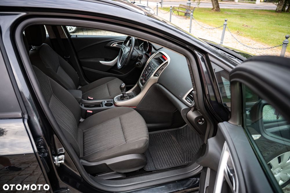 Opel Astra 1.4 T Enjoy - 15