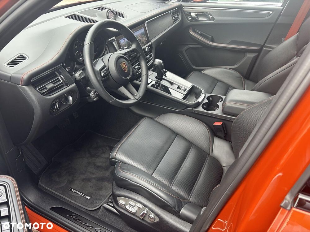 Porsche Macan - 16