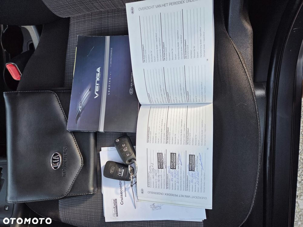Kia Venga 1.6 L - 25