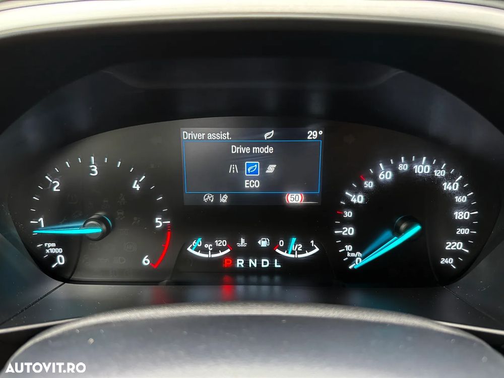 Ford Focus 2.0 EcoBlue Titanium Business - 29