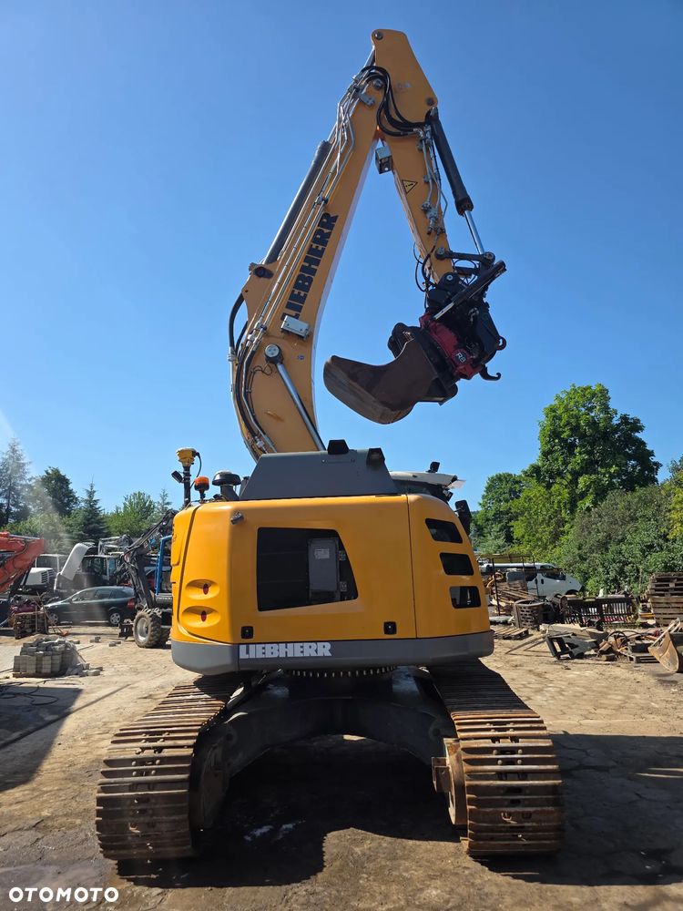 Liebherr R926 Compact Litronic Roto - 17