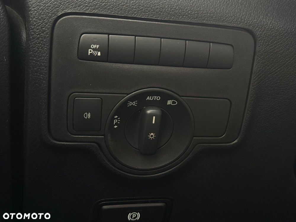 Mercedes-Benz Vito Tourer - 26