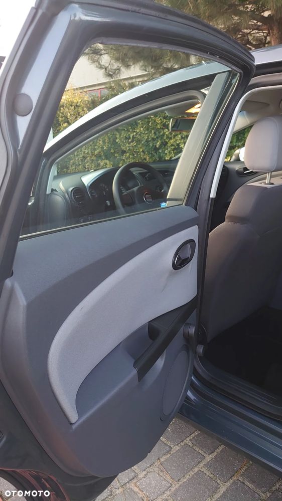 Seat Leon 1.6 Reference - 10