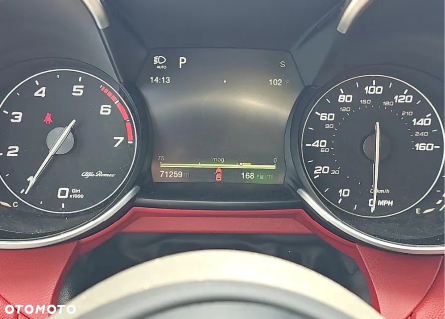 Alfa Romeo Giulia 2.0 Turbo TI Q4 - 9