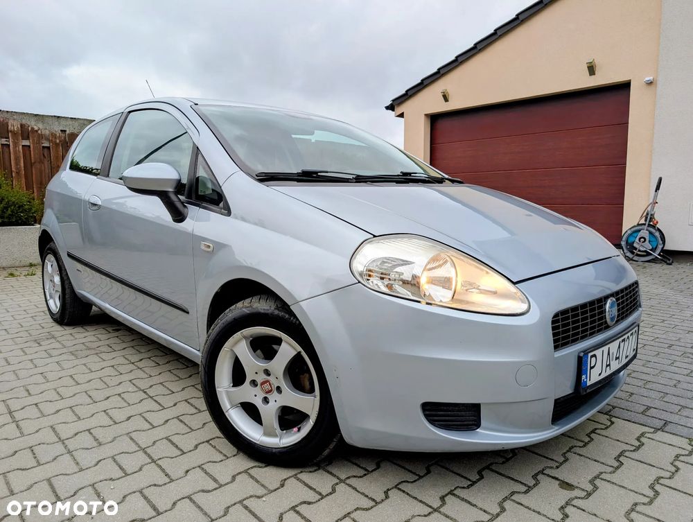Fiat Punto 1.2 8V Actual - 1