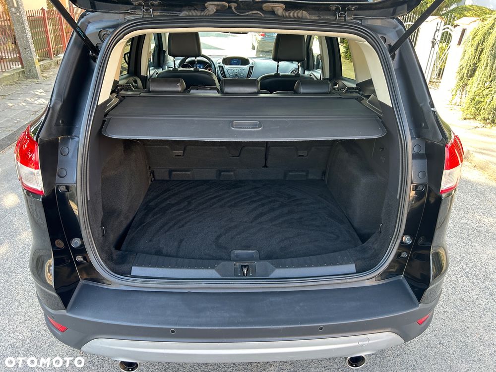 Ford Kuga 2.0 TDCi 2x4 Titanium - 14