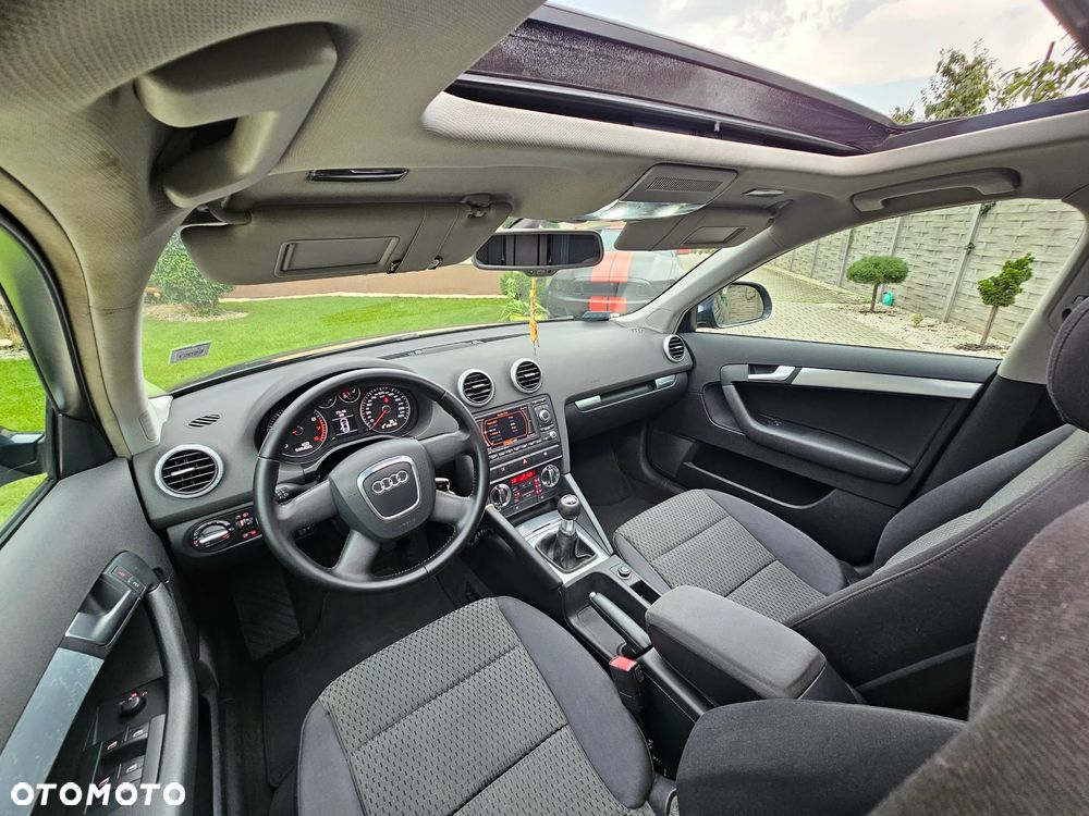 Audi A3 Sportback 1.8 TFSI Quattro Attraction - 11