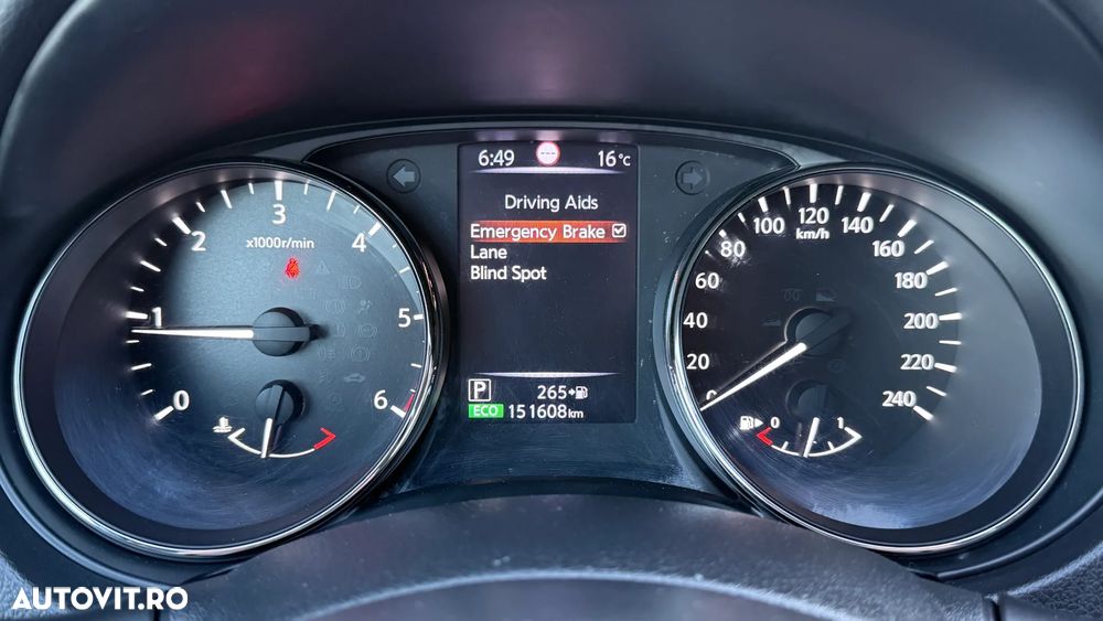 Nissan X-Trail 1.6L dCI Start/Stop XTRONIC Tekna - 24