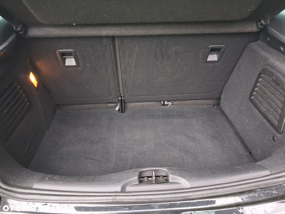 Citroën DS3 VTi 120 SoChic - 4