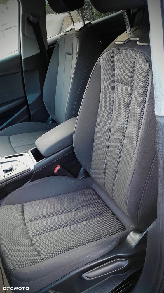 Audi A4 Limousine 2.0 TDI - 17