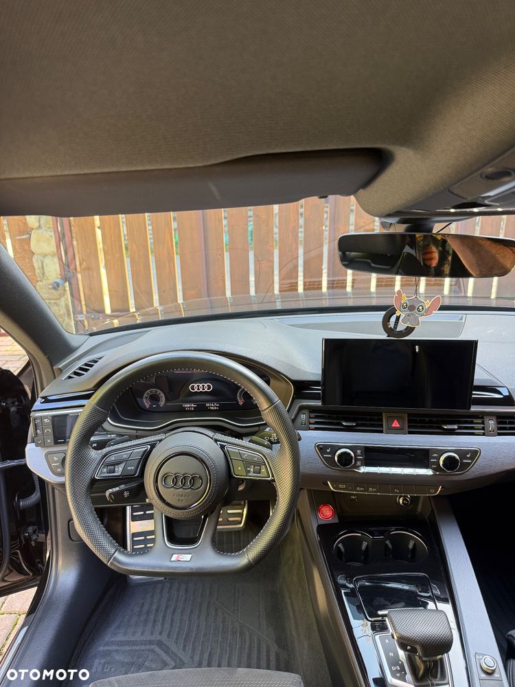 Audi A4 Avant - 9
