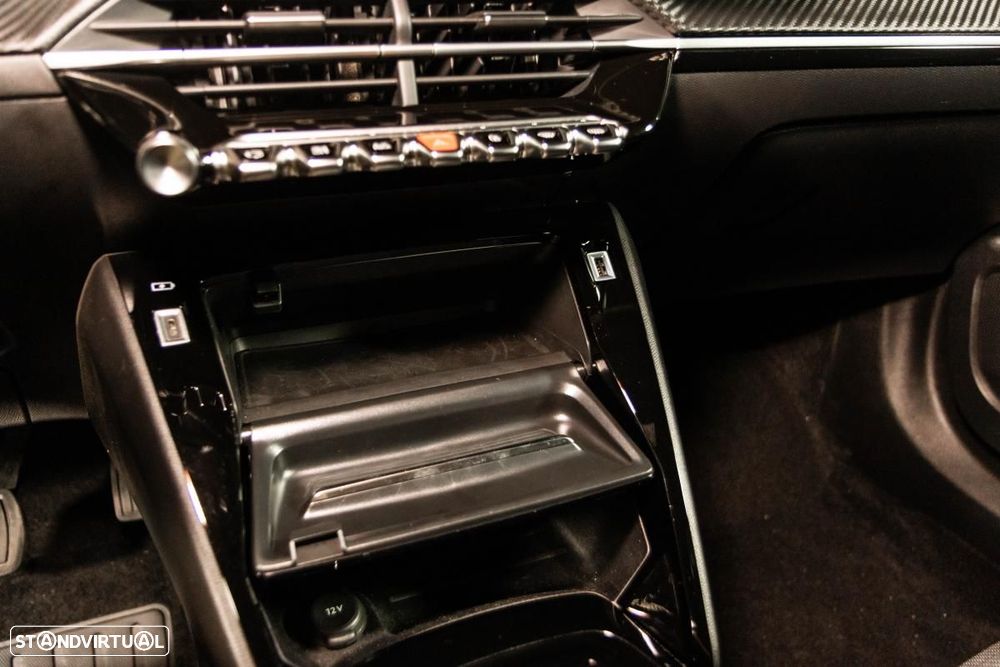 Peugeot e-2008 50 kWh Allure Pack - 33